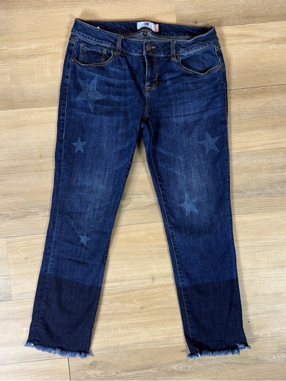 Cabi Dark Wash Star Print Slim Boyfriend Jeans Raw Hem Denim | Size 8
